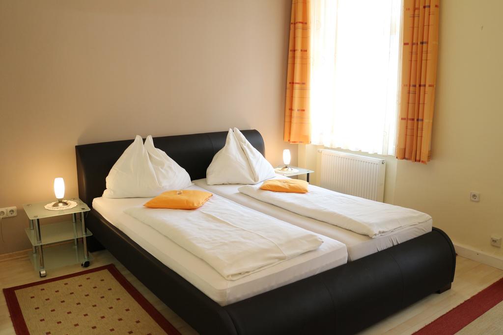 Privatpension Lang Лейбниц Номер фото