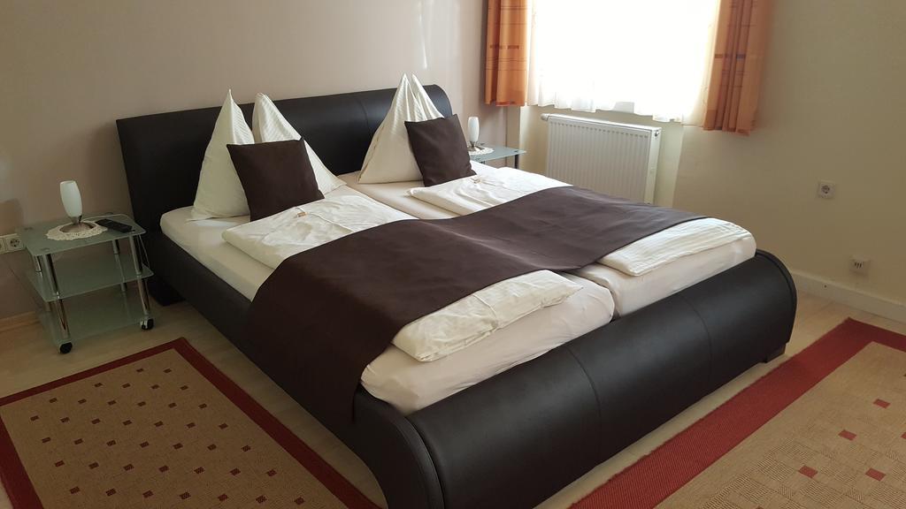 Privatpension Lang Лейбниц Экстерьер фото